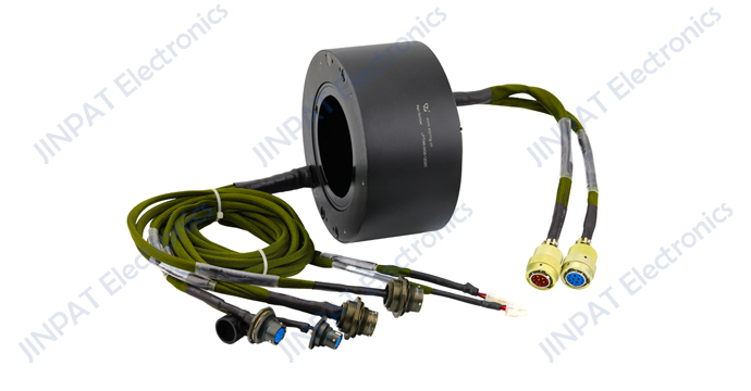 Vehicle-mounted radar antenna